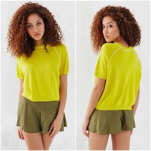 UO Bright Yellow Short Sleeve Raglan Sweater Knit Top - Picture 1 of 5